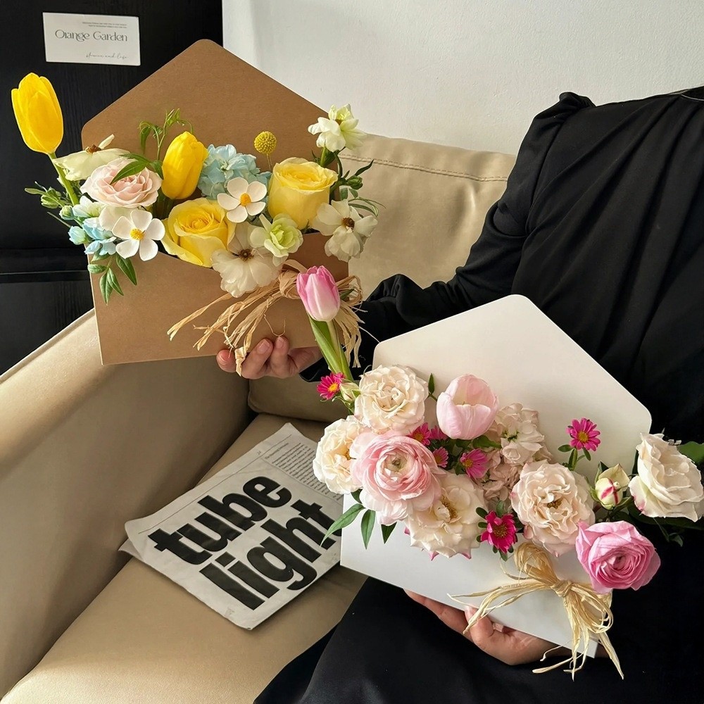 Kotak Hadiah Bunga Berbentuk A - Florist Flower Supply ulasan dan harga